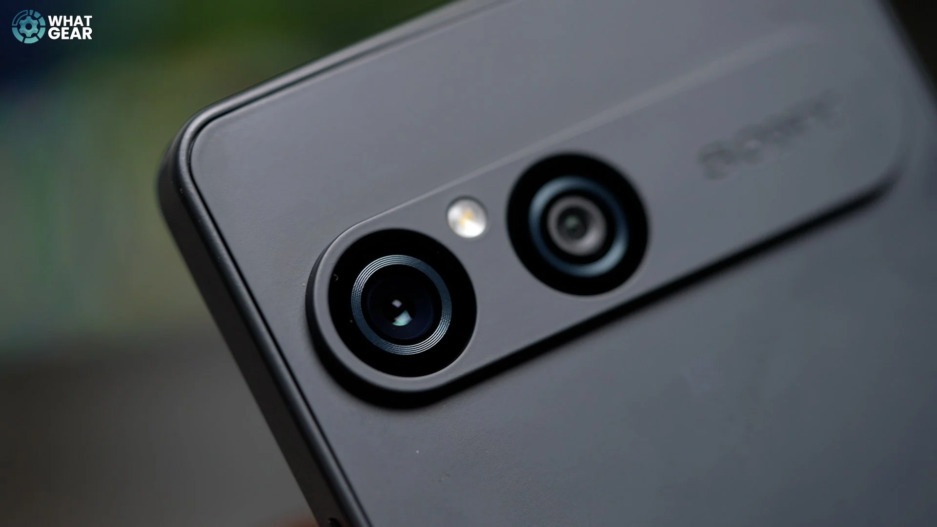 Sony Xperia 10 VII - Unique Sony Features For Less! — WhatGear